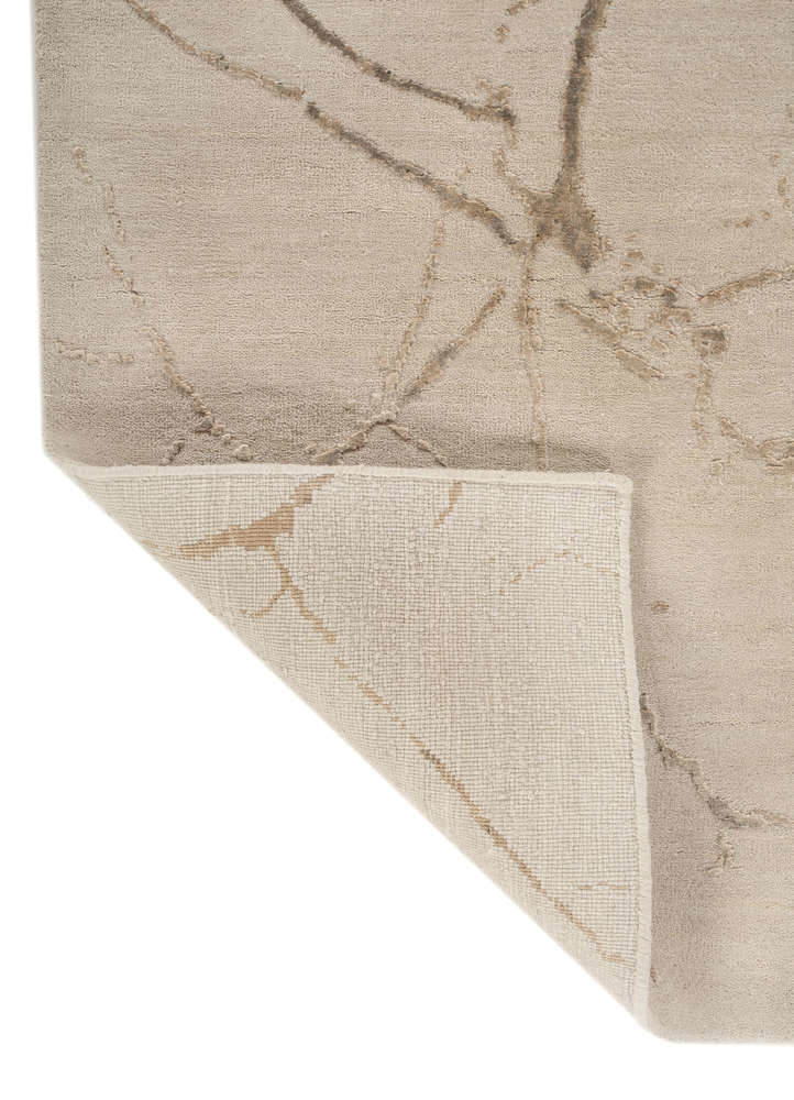 aprezo ivory wool and bamboo silk Hand Knotted Rug - Perspective aprezo ivory wool and bamboo silk Hand Knotted Rug - Perspective